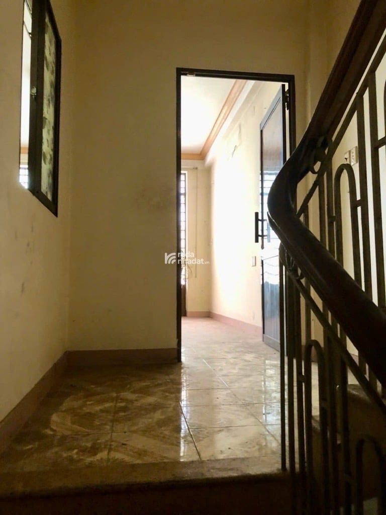  BÁN NHÀ MẶT TIỀN QUẬN 5 VỊ TRÍ ĐẸP, KHU TRUNG TÂM  GIÁ TỐT