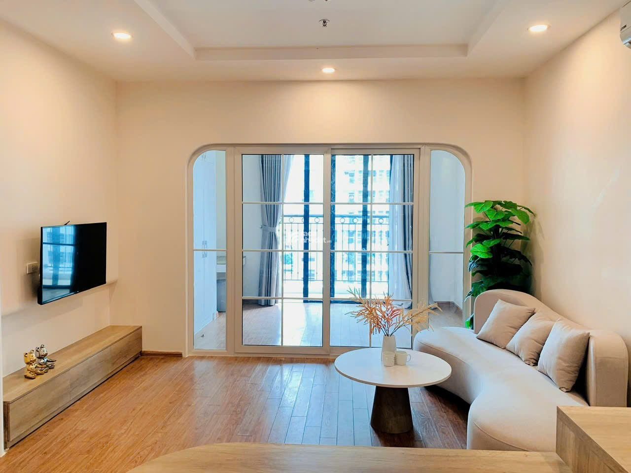 Bán gấp căn hộ Park hill - 105m2 - 3PN, giá siêu rẻ 8,95 tỷ full nội thất