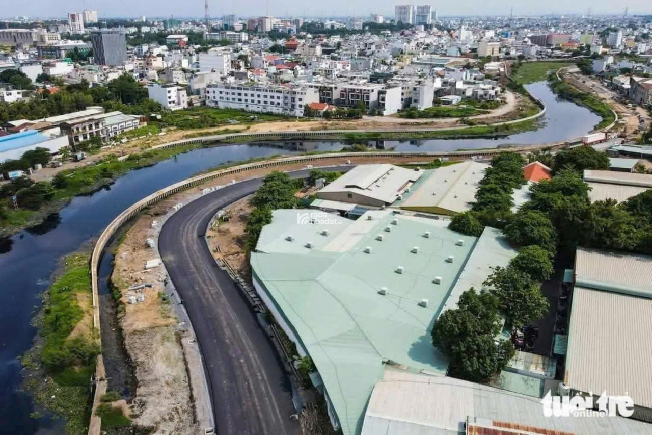 Chủ Gấp Bán  nhà C4  lê Đức Thọ  P13  Gò Vấp  hẻm 5m thông  4x20m  Giá 6.3 Tỷ