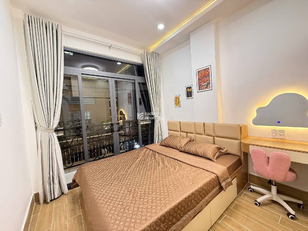 SÁT MT PHAN XÍCH LONG, PHÚ NHUẬN, 30M2 SẴN 2 TẦNG ĐÚC BTCT. GIẢM 350TR CHỈ 5.65T TL 