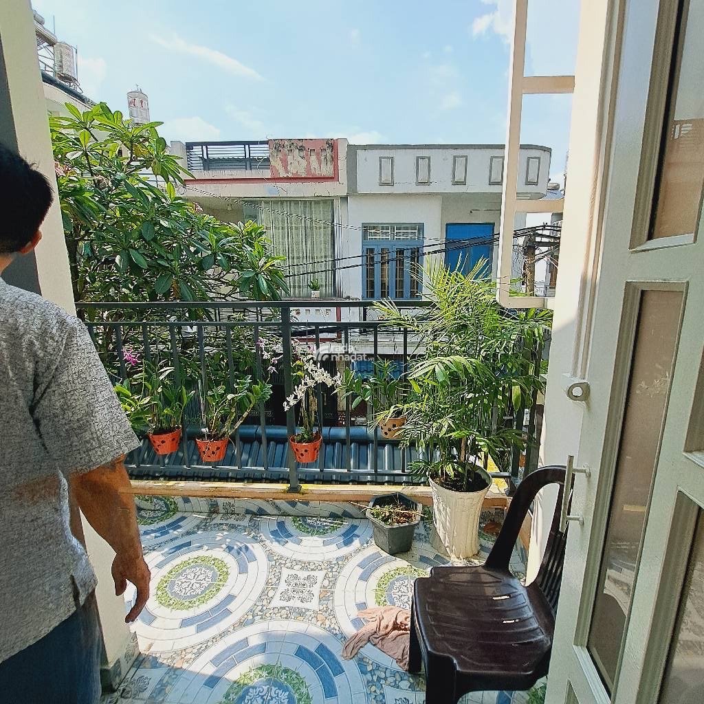 Huỳnh Văn Nghệ P. Tân Sơn Q. Tân Bình 