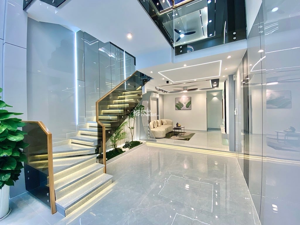  NHÀ MỚI 5 TẦNG, GARA Ô TÔ, FULL NỘI THẤT, HẺM Ô TÔ NHỰA THÔNG