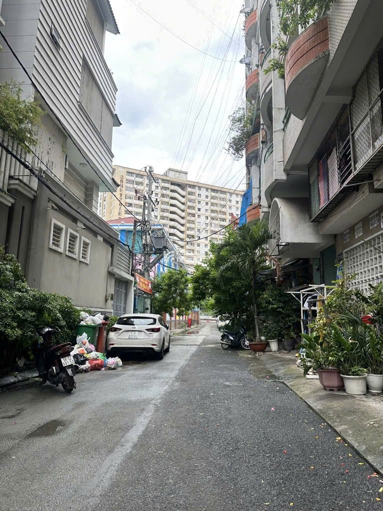 Biệt thự 2 mặt tiền trước sau Trường Sa  Khu Phan Xích Long  Gia Định  10x16m Giá 48 Tỷ