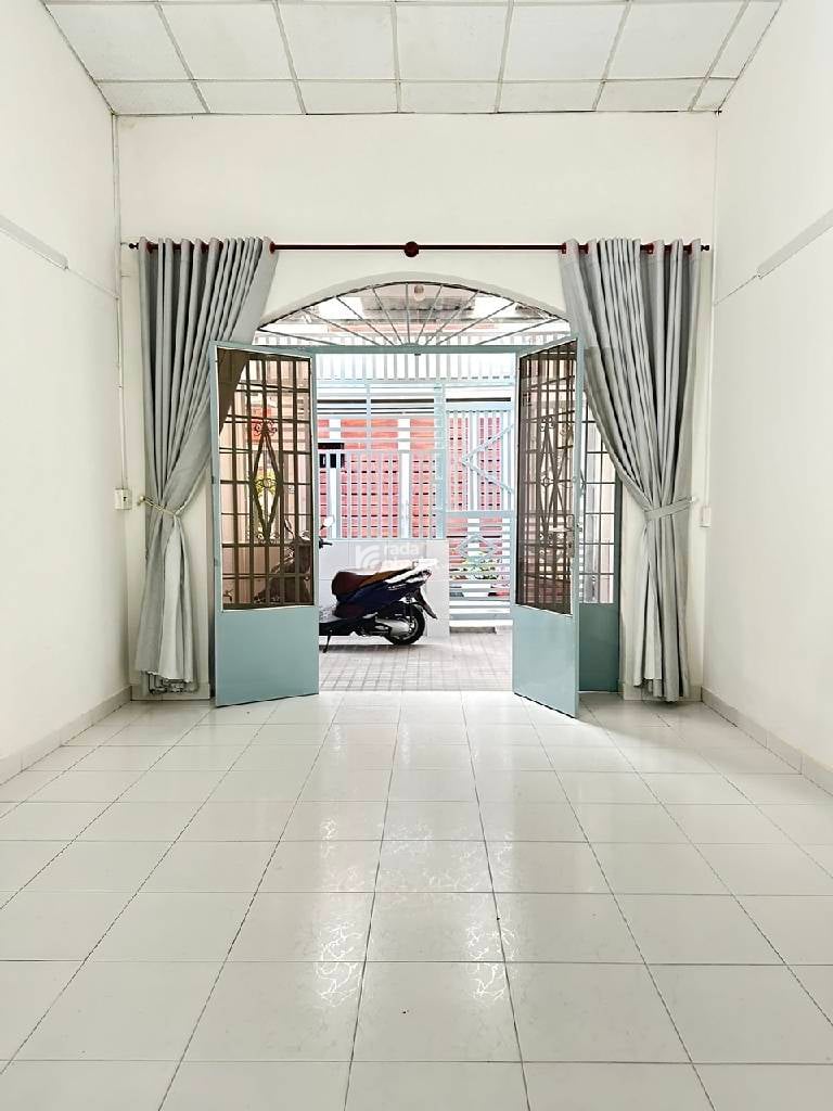 HẺM XE HƠI CỐNG LỞ, TÂN BÌNH, 63M2 TIỆN XÂY MỚI. GIẢM 350TR CHỈ CÒN 6T TL 