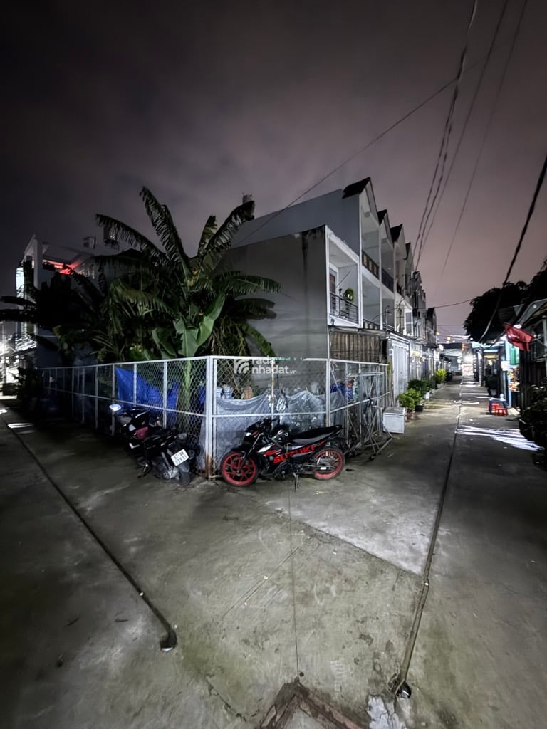 BÁN ĐẤT TỈNH LỘ 10 104M2 4.2 TỶ 7X17M HẺM XE HƠI QUAY ĐẦU TIỆN XÂY BIỆT THỰ BÌNH TÂN 