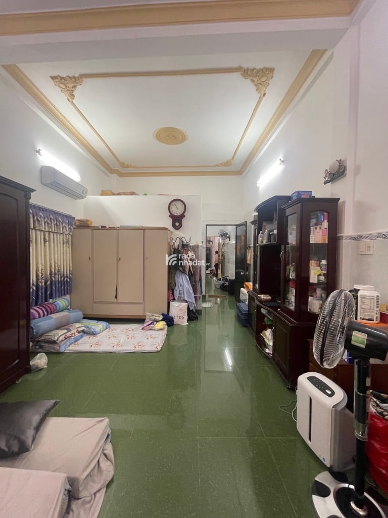 HXH THÔNG - NGAY CHỢ KIM BIÊN- Phùng hưng - Q.5 - DT: 4.25*19m- 11 tỷ 990