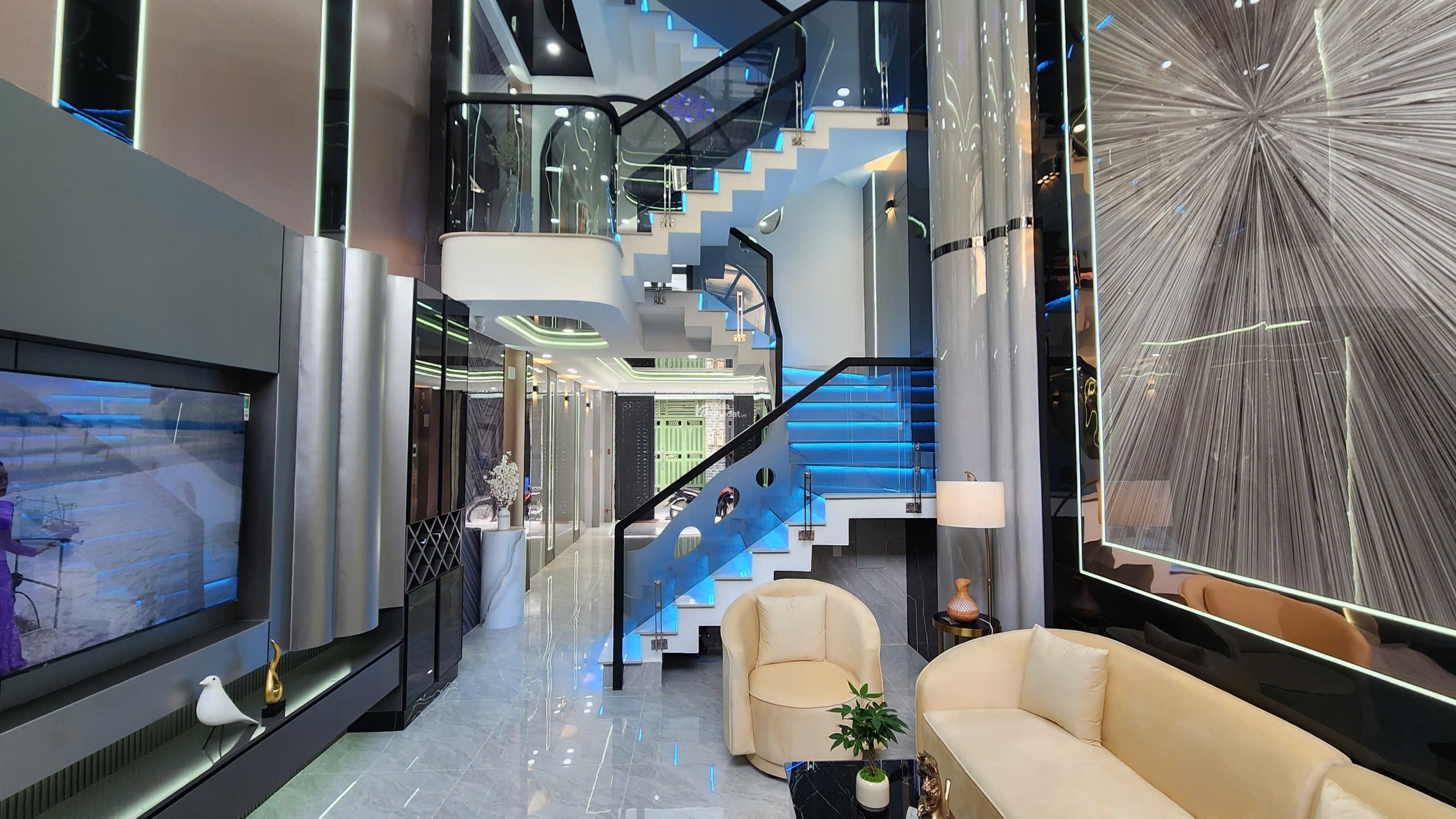 NHÀ PHỐ PHONG CÁCH HIỆN ĐẠI - TÂN CHÁNH HIỆP 16, QUẬN 12 - 4 TỶ NHẬN NHÀ