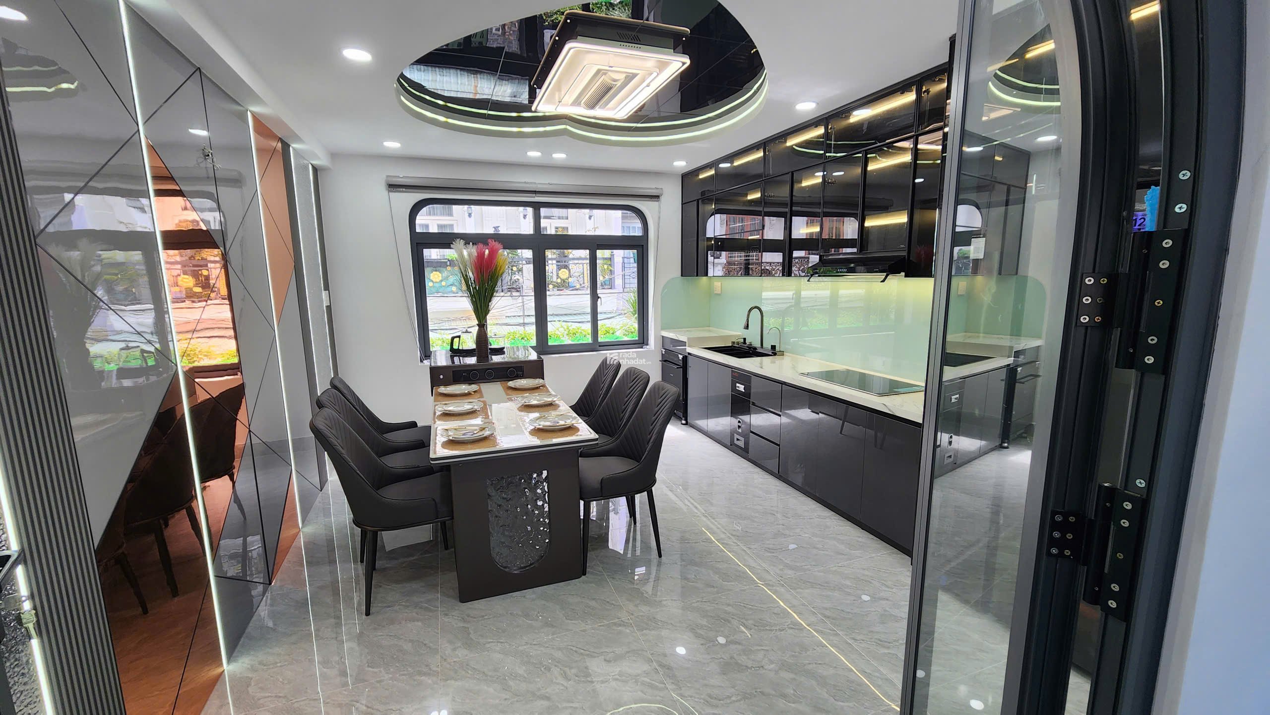 NHÀ PHỐ PHONG CÁCH HIỆN ĐẠI - TÂN CHÁNH HIỆP 16, QUẬN 12 - 4 TỶ NHẬN NHÀ