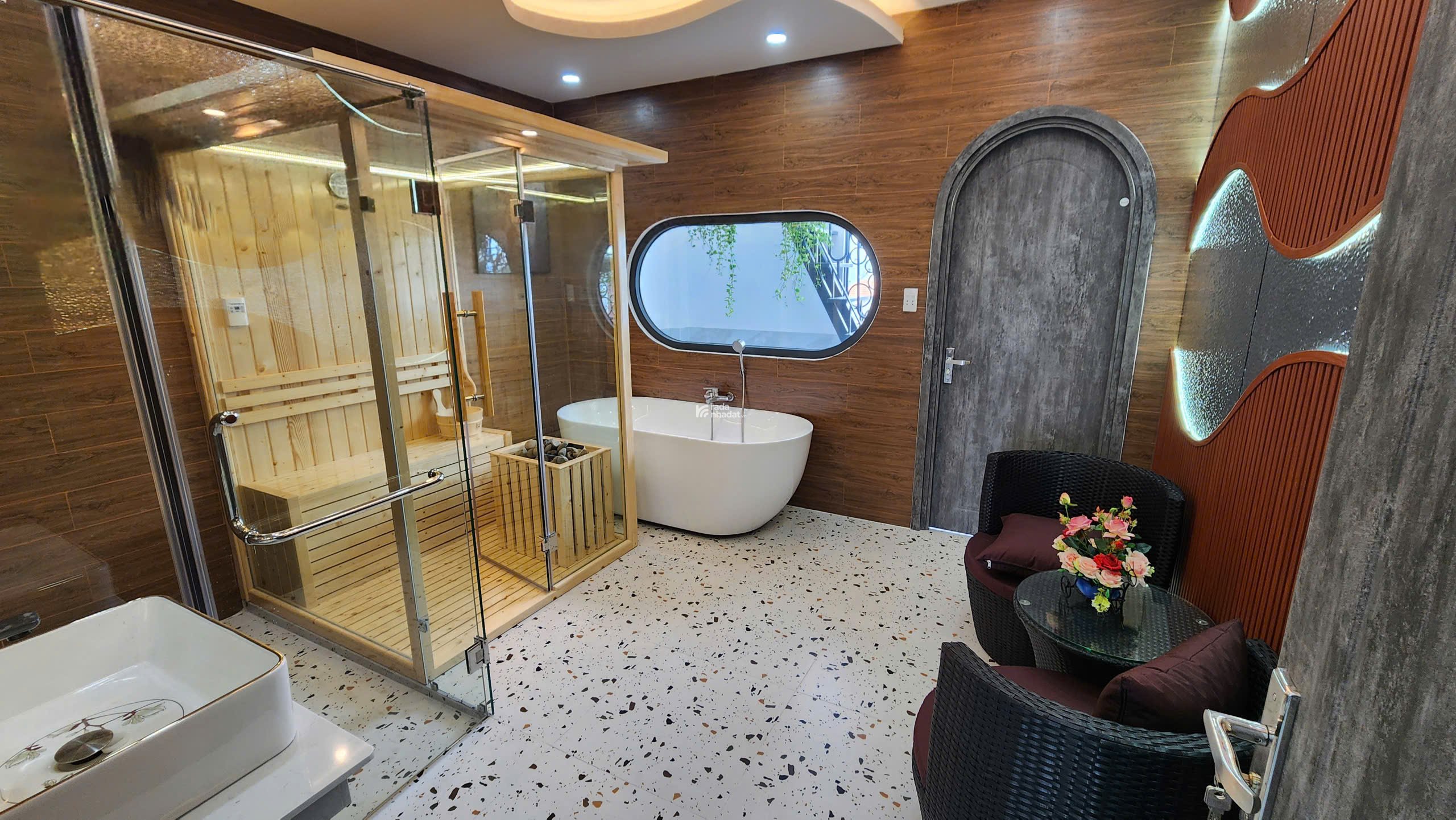 NHÀ PHỐ PHONG CÁCH HIỆN ĐẠI - TÂN CHÁNH HIỆP 16, QUẬN 12 - 4 TỶ NHẬN NHÀ