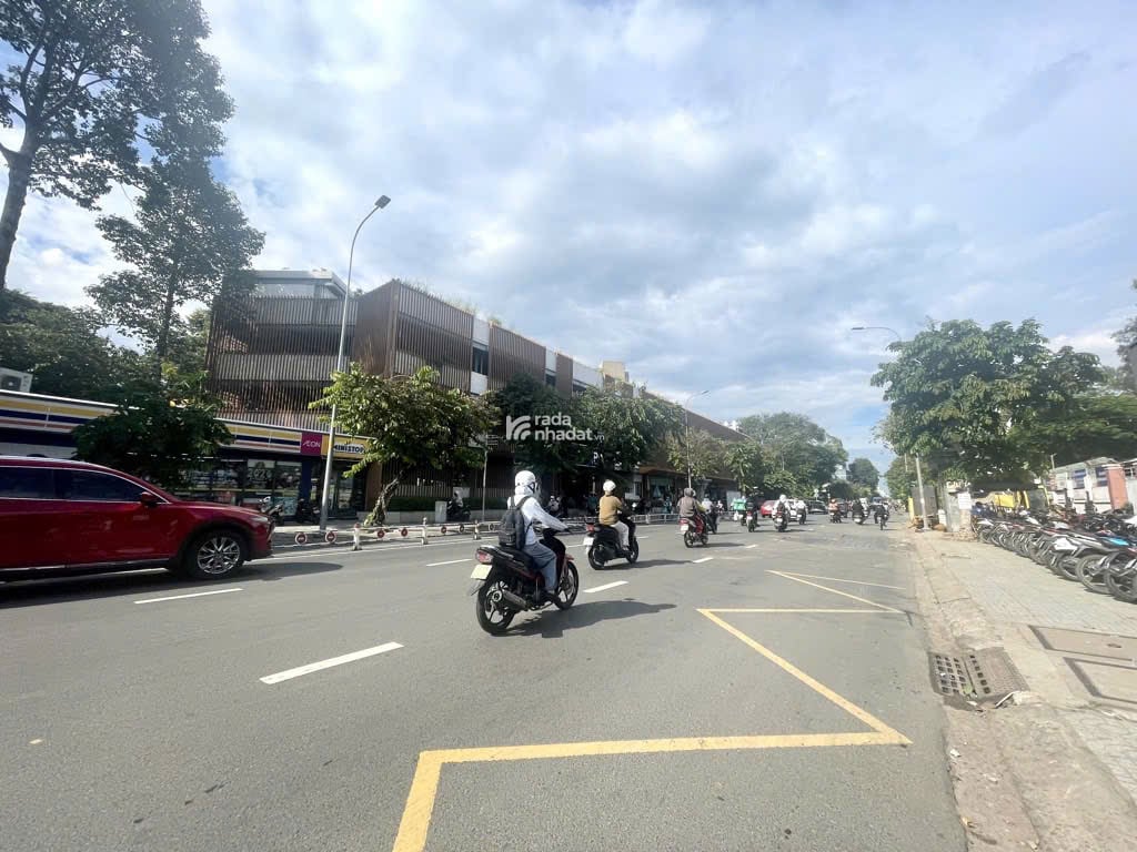 Mặt tiền kinh doanh Nguyễn Thái Sơn  Gò Vấp  đối diện BV 175  21x44m  full thổ  Giá 155 Tỷ