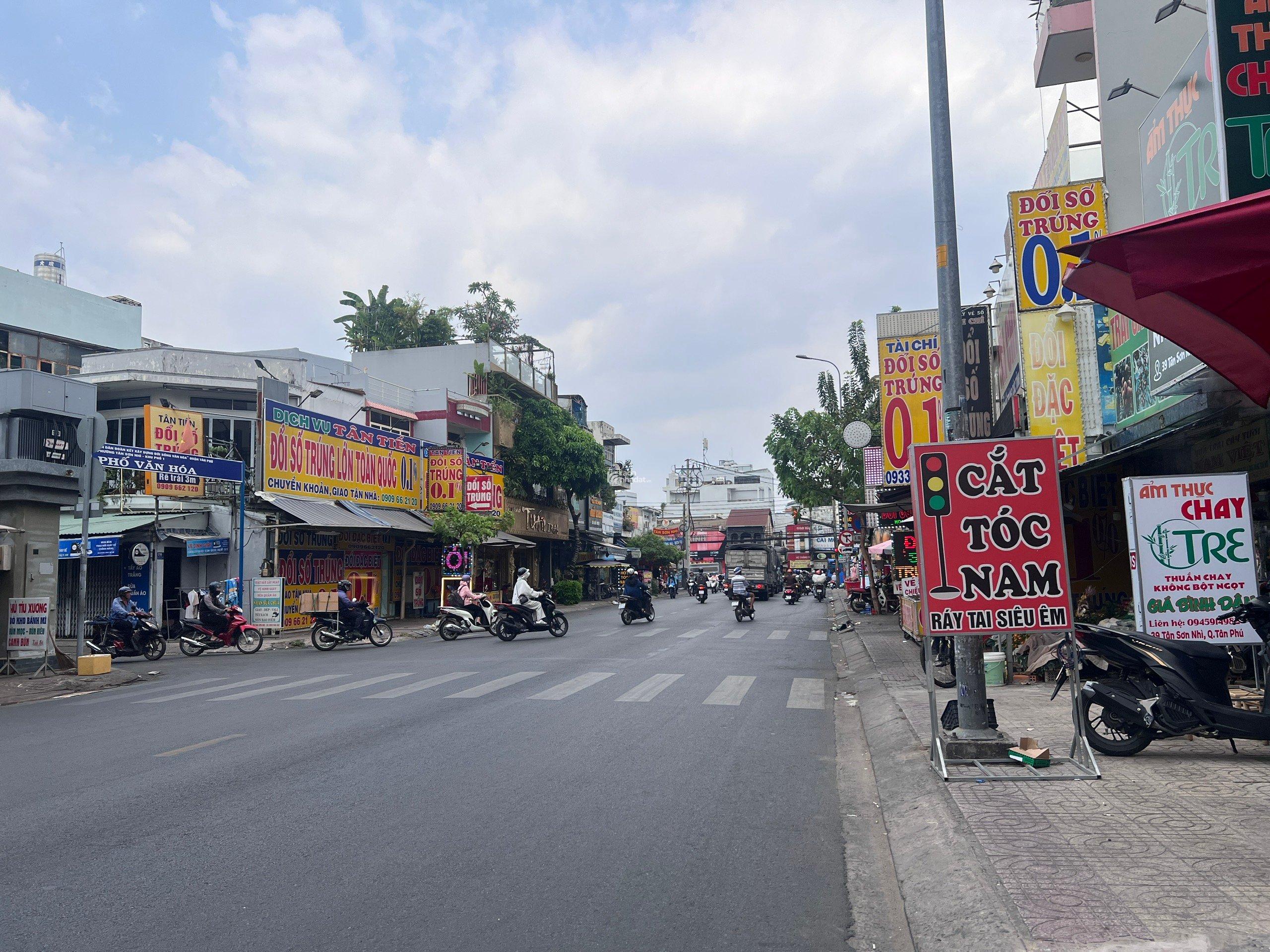 NHÀ MẶT TIỀN KINH DOANH TÂN SƠN NHÌ, TÂN PHÚ. GIÁ CHỈ NHỈNH HƠN 10 TỶ