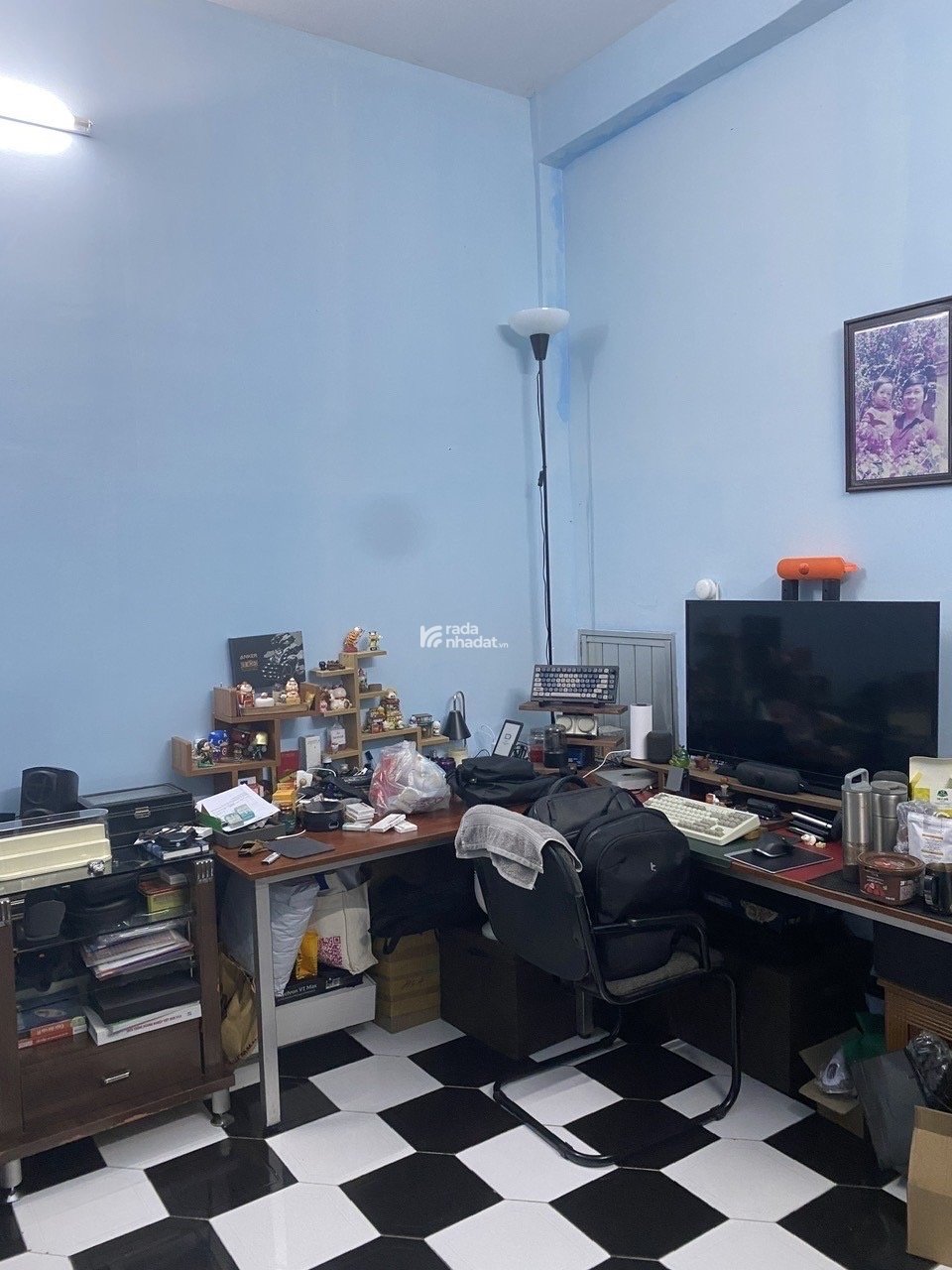 Bán nhà HXH 3.9m x 14.7m Phan Xích Long nở hậu 8.3m sát mặt tiền  