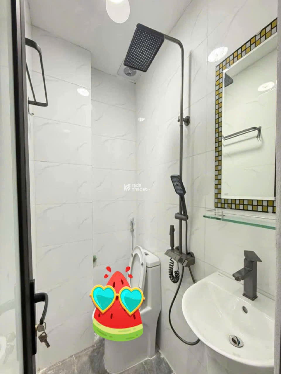 SIÊU PHẨM TẬP THỂ HOÀNG QUỐC VIỆT, TẦNG 1, NGÕ OTO TRÁNH, FULL NỘI THẤT, SỔ ĐỎ, Ở NGAY