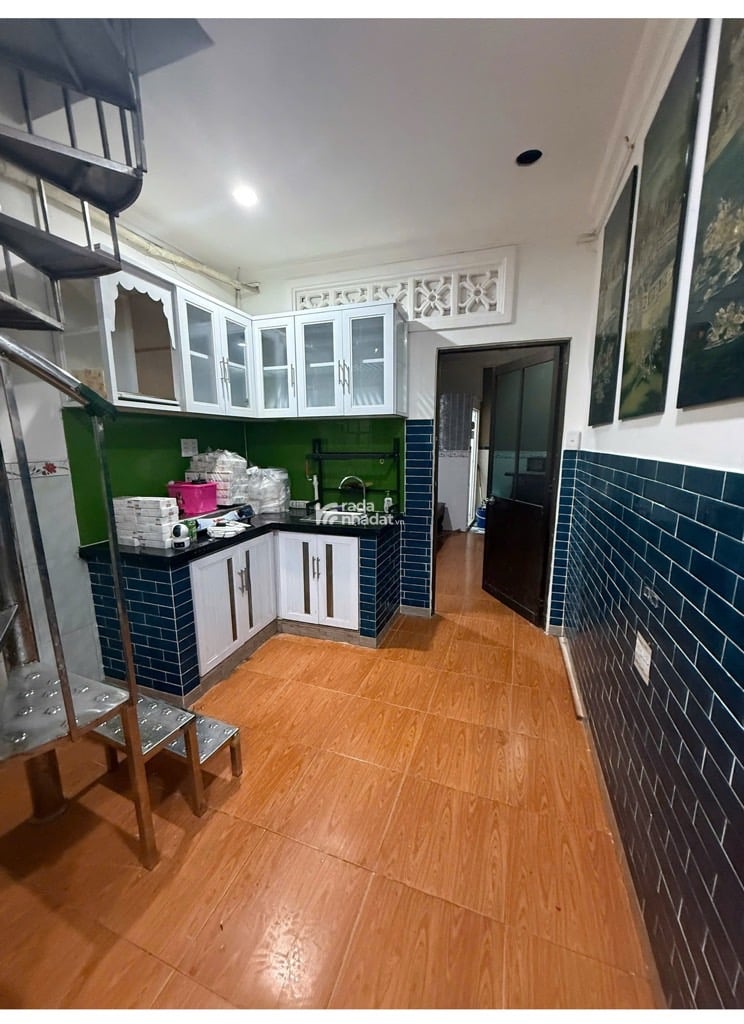 NHÀ 2 TẦNG HẺM 8M KINH DOANH, CẠNH TRƯỜNG HỌC, UỶ BAN 