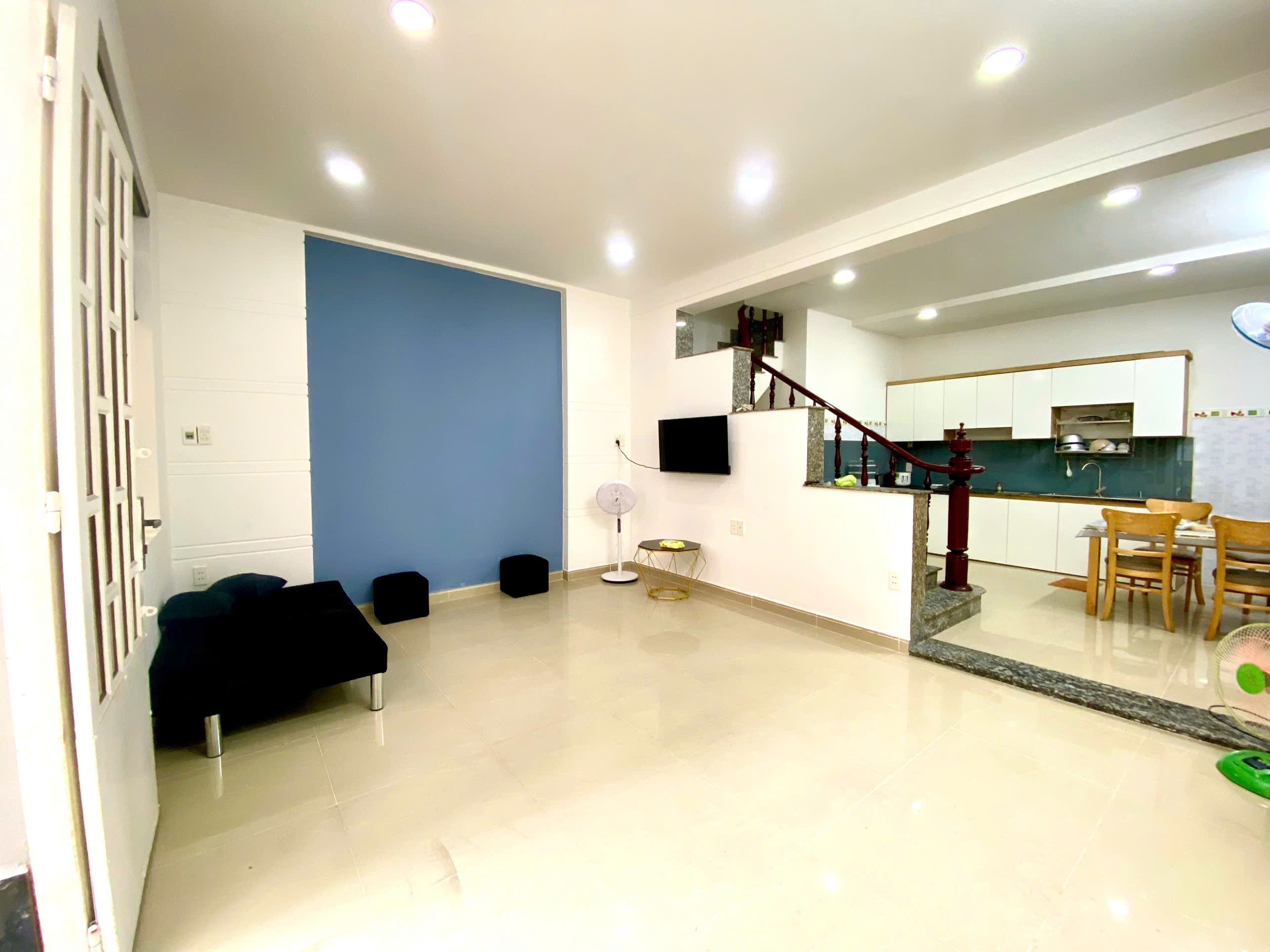 Bán NHÀ Nguyễn Phúc Chu, 5 tỷ hơn, 55m2, 3PN, 3WC, Tân Bình, HCM, giá cực chất