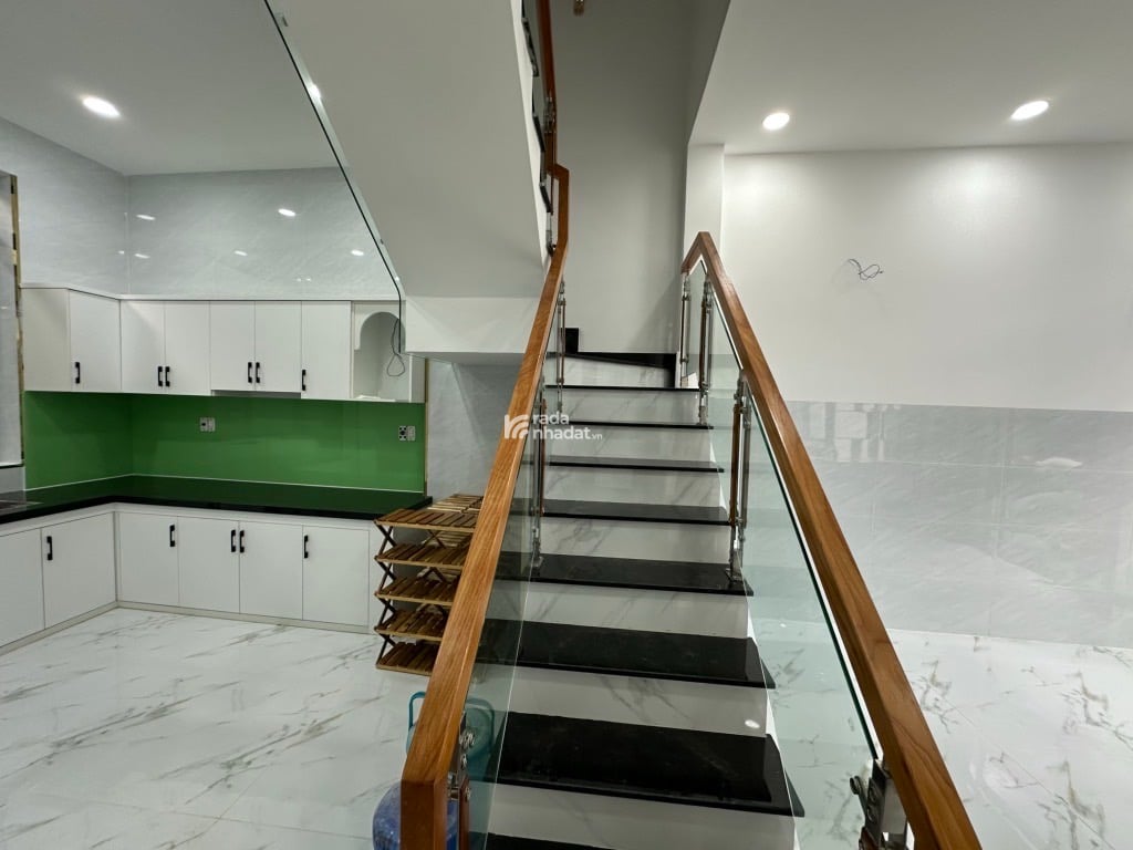 IÊU PHẨM 4 TẦNG- KHU VIP NHÀ LẦU - GẦN NGÃ TƯ BỐN XÃ - GIÁP TÂN PHÚ - Q6 -Q11