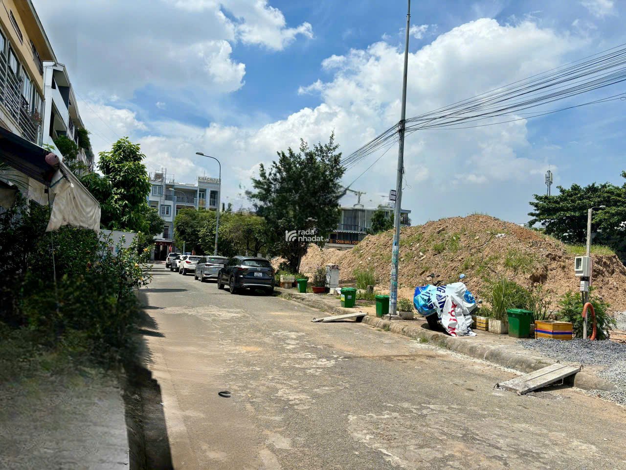 ĐẤT MẶT TIỀN 447B TĂNG NHƠN PHÚ A 72M2 (4X18M)  GIÁ 7.5 TỶ KDC CÁN BỘ TW ĐẢNG SẦM UẤT NHẤT THỦ ĐỨC