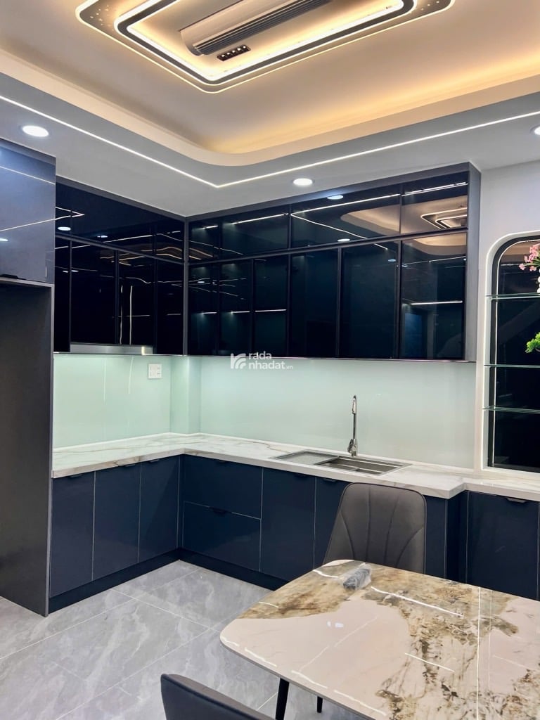 BÁN NHÀ HƯƠNG LỘ 2 SIÊU ĐẸP 5 TẦNG 4PN 6.X TỶ HẺM 6M THÔNG SÁT MẶT TIỀN GIÁP TÂN PHÚ