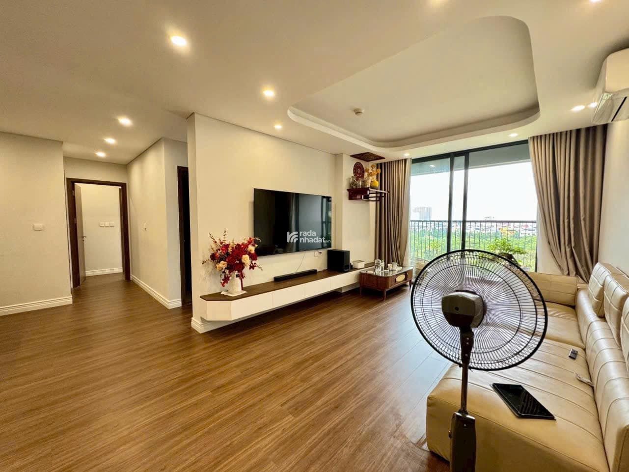 Căn góc Ngoại Giao Đoàn 3N2VC1, 135m2 hướng Nam, nội thất liền tường. Giá 11.5tỷ BP LH 0934 373 ***
