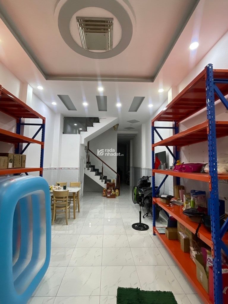 TRUNG TÂM TÂN PHÚ- SÁT QUẬN 11- TRỊNH ĐÌNH TRỌNG- PHÚ TRUNG- TÂN PHÚ-DT: 4*17M- 6 TỶ 7