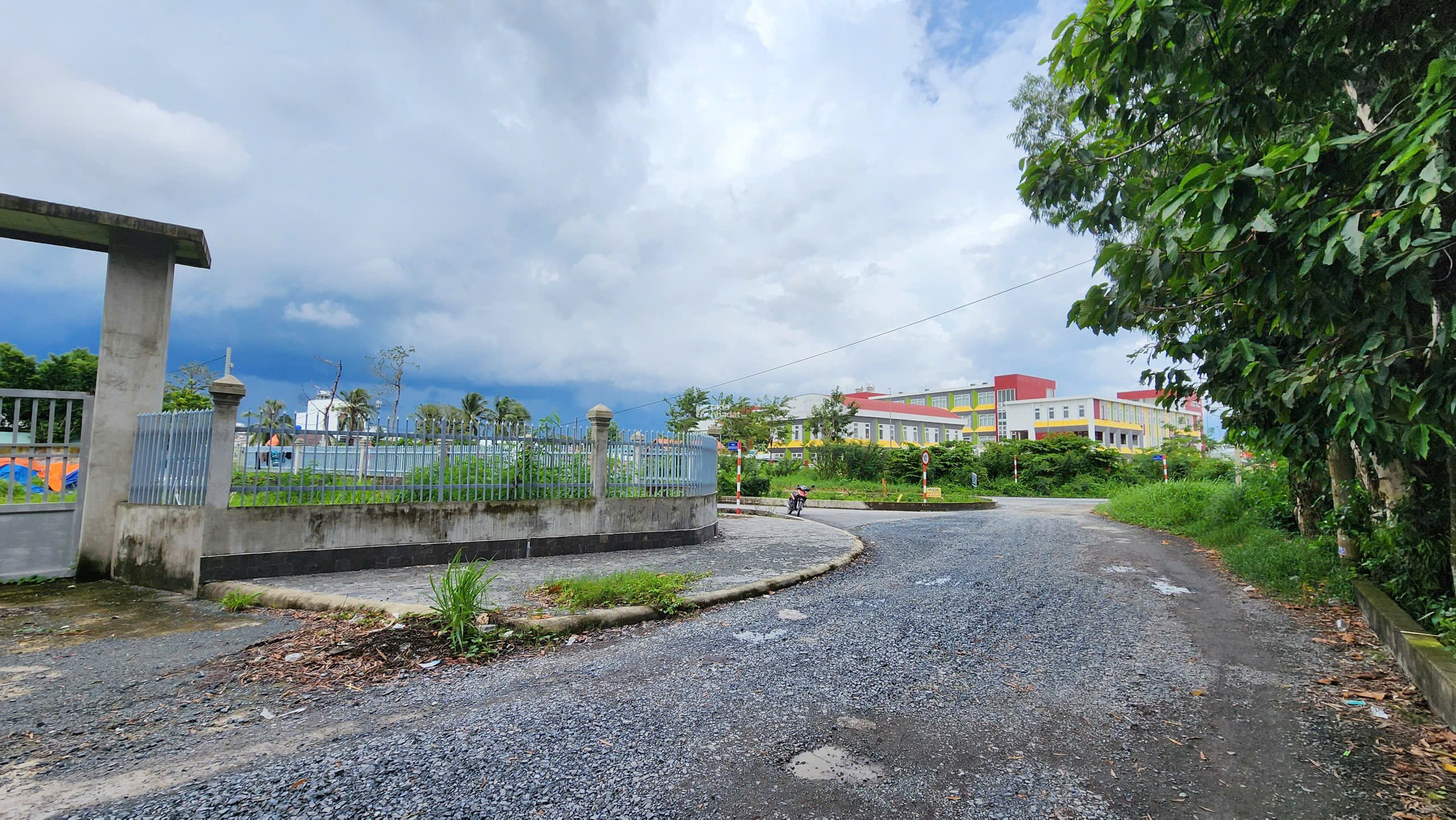 LÔ ĐẤT GÓC 2MT 930M2 - SÔNG ÔNG ĐỤNG, TX46 - GIÁ CHỈ 10 TỶ