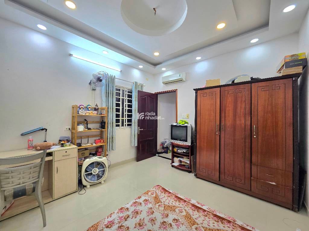 4 TẦNG LUNG LINH - VÀI BƯỚC RA MẶT TIỀN, HẺM TRƯỚC NHÀ 5M, THÔNG TỨ TUNG - NỞ HẬU TÀI LỘC, PHÁP LÝ 