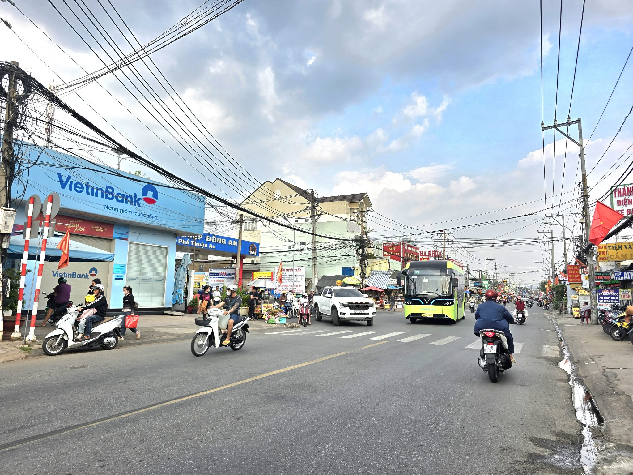 Cần bán nhà 4 Tầng MẶT TIỀN đường Tỉnh Lộ 43, Tam Bình,Thủ Đức,Thuận Tiện kinh doanh