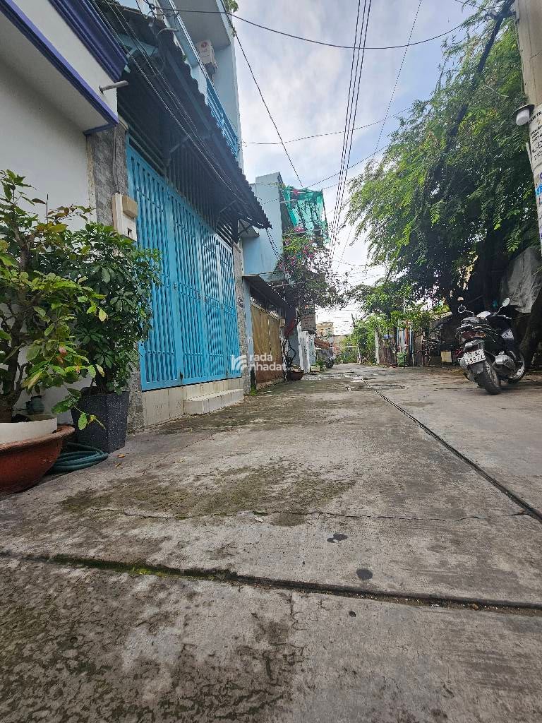 BÁN NHÀ BÌNH HƯNG HÒA B 100M2 3.X TỶ 6M THÔNG XE HƠI NGỦ BÌNH TÂN