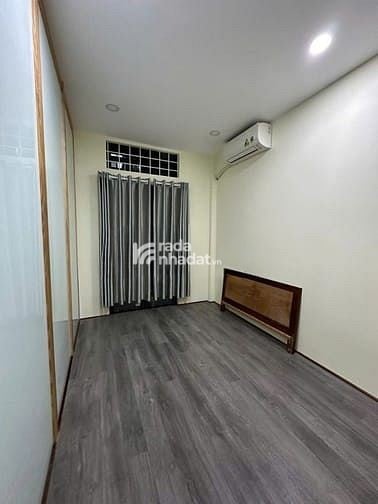 Nhà Phạm Văn Hai P.3 Tân Bình - 2 Tầng- Giá 3.95 Tỷ.