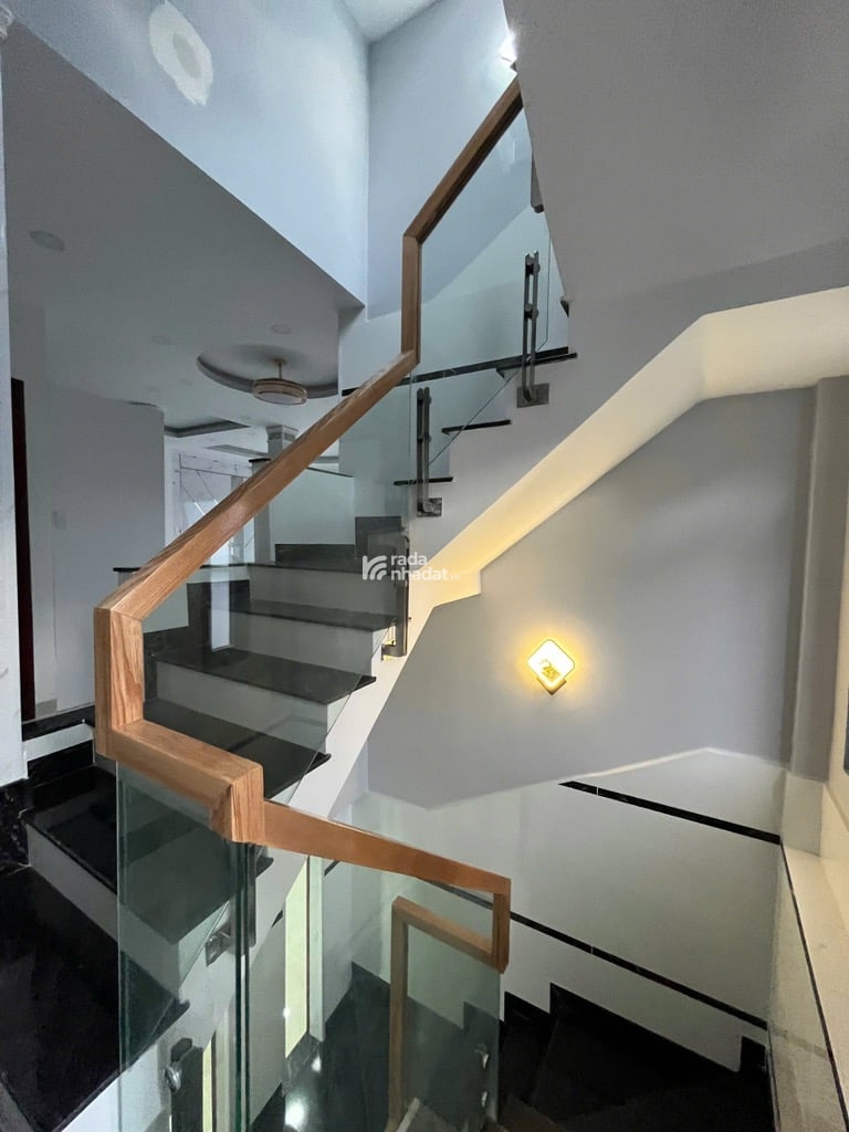 MẶT TIỀN KINH DOANH- LƯƠNG THẾ VINH- TÂN THỚI HÒA TÂN PHÚ-DT: 6.5*15- 14 TỶ 7