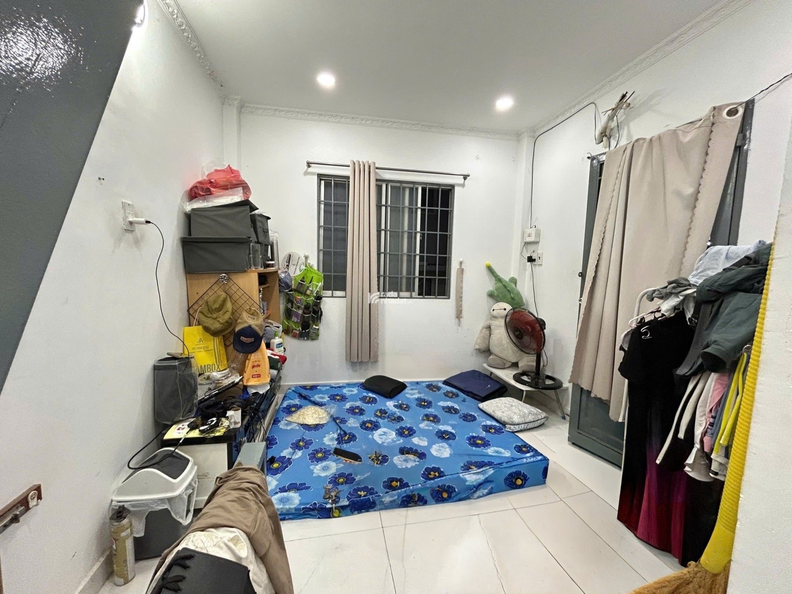 Bán nhà đường Nguyễn Văn Cừ Quận 1