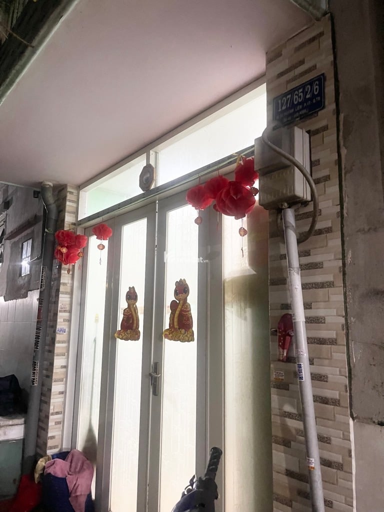 SÁT HXH NI SƯ HUỲNH LIÊN, TÂN BÌNH, 2 TẦNG CÓ KC Ở NGAY. GIẢM 350TR CHỈ 3T TL 