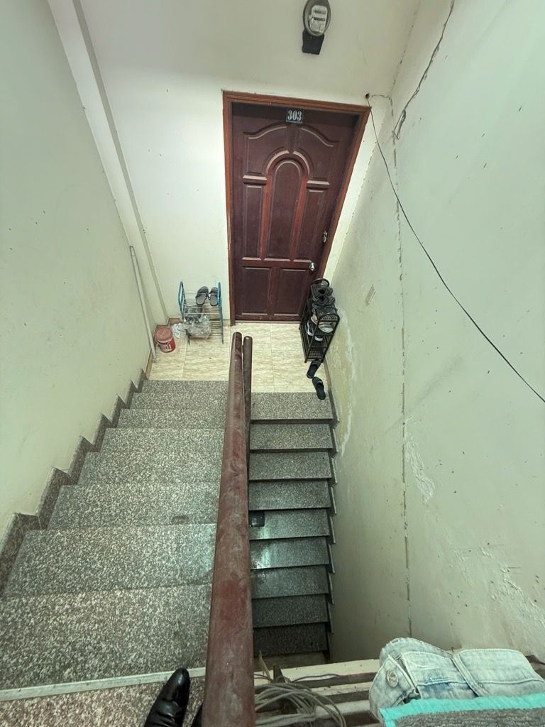 Nhà đẹp 5 tầng 66m2(4x17)-mặt tiền hẻm 10m-Bà Hom-giá 9.8 tỷ