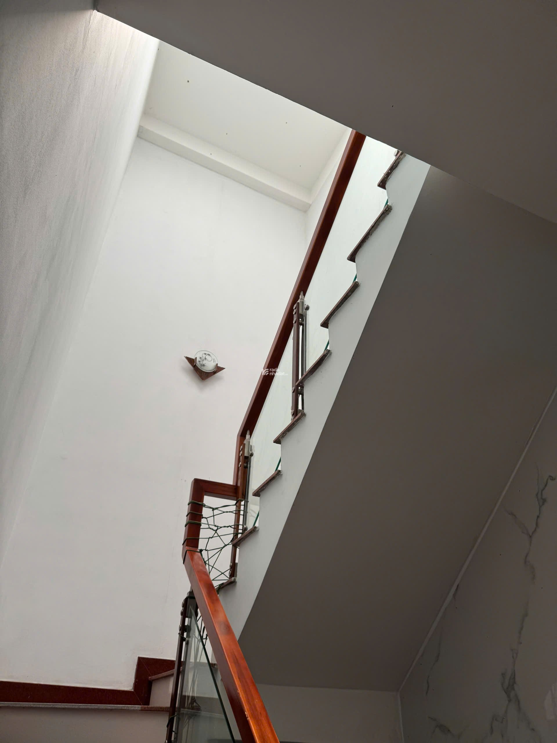 NHÀ PHỐ 4 TẦNG - 1/BÙI VĂN NGỮ, Q12 GIÁ NHỈNH 5 TỶ! 