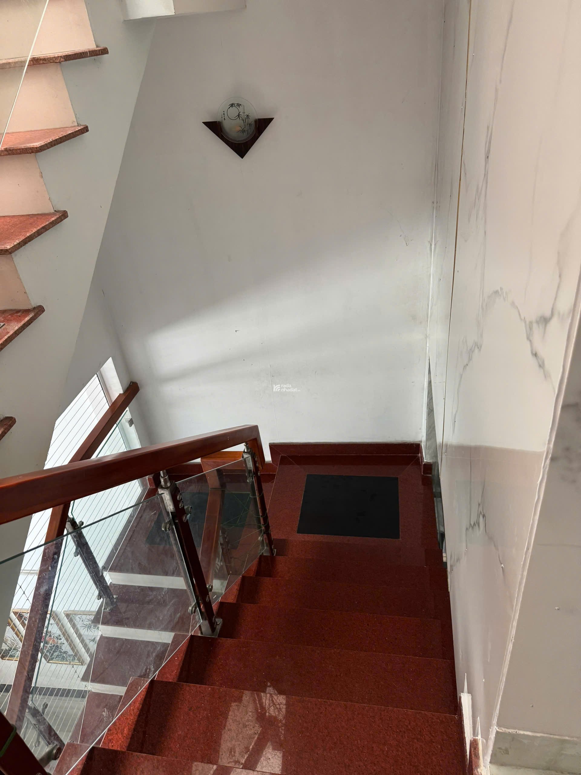 NHÀ PHỐ 4 TẦNG - 1/BÙI VĂN NGỮ, Q12 GIÁ NHỈNH 5 TỶ! 