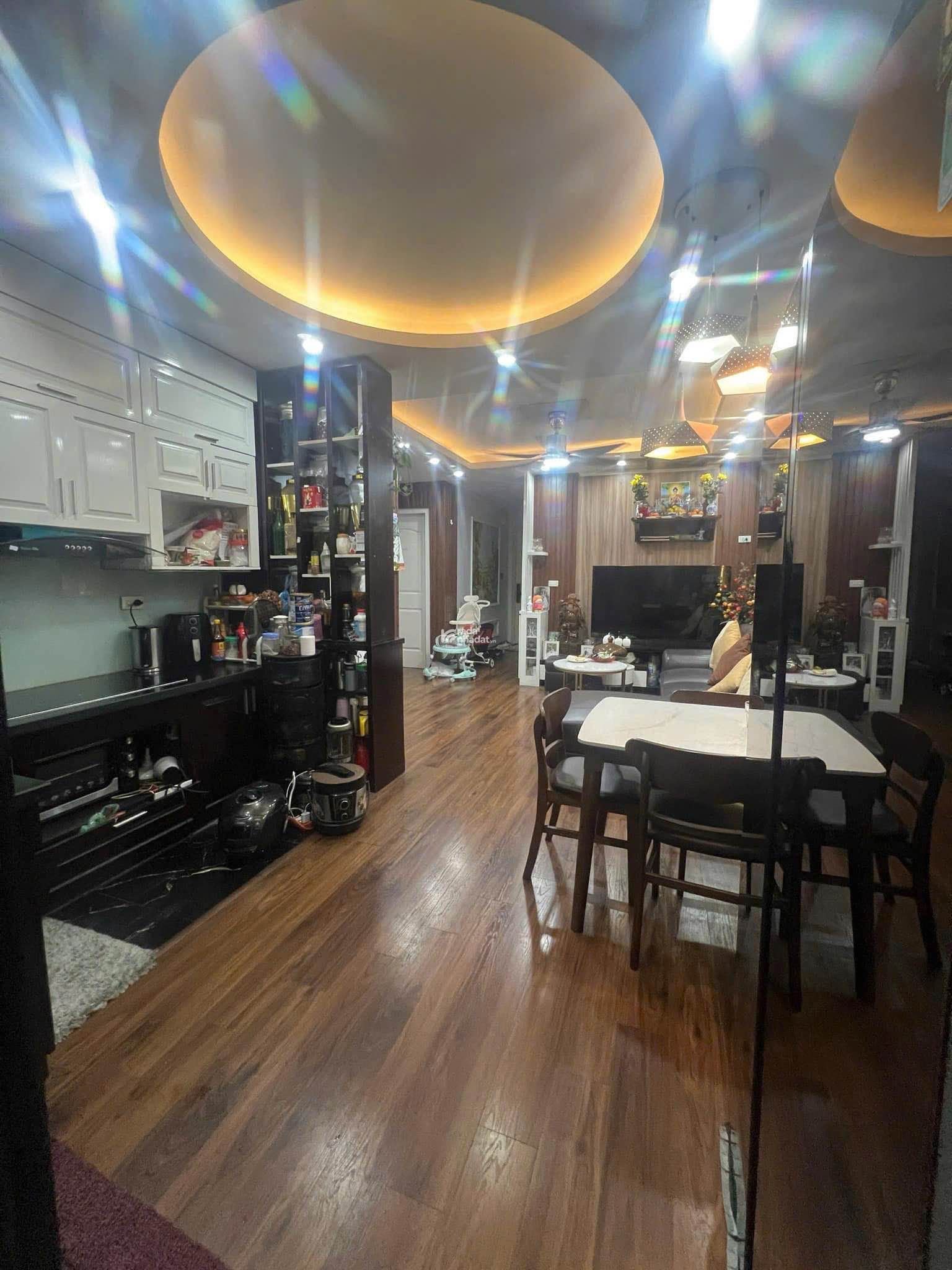 Bán căn hộ 76m2 HUD2 Linh Đàm - full nội thất - về ở ngay