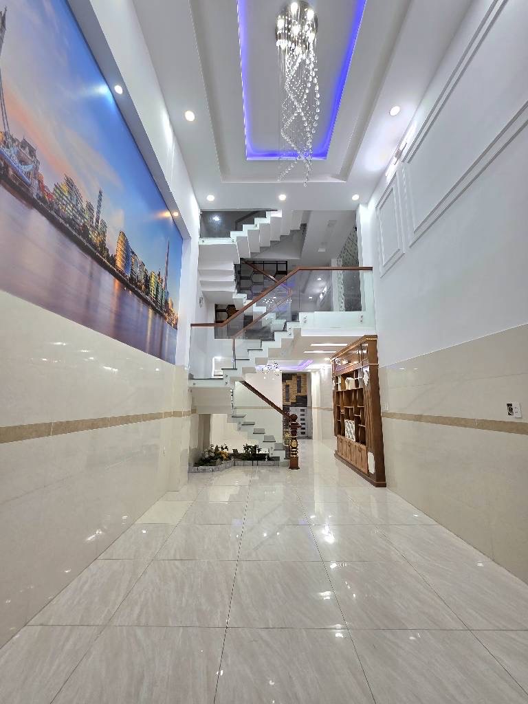 BÌNH TÂN - BÌNH TRỊ ĐÔNG - HẺM XE HƠI - NGAY CHỢ LÊ VĂN QUỚI - 5 TẦNG - BTCT Bình Trị Đông BTĐ Bìn