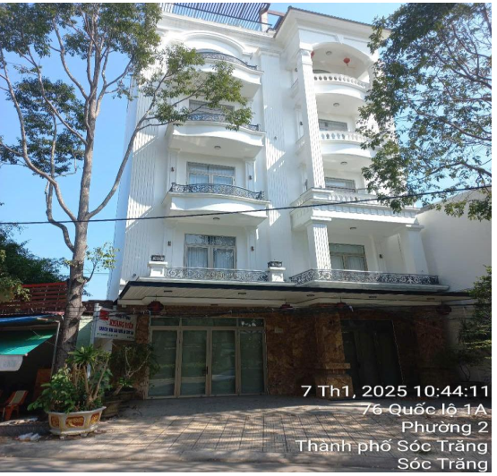 bán nhà mặt tiền đường Nguyễn Văn Linh Sóc Trăng