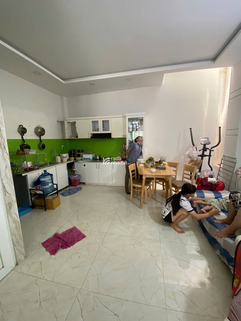MẶT TIỀN KD TỐT, NGANG HIẾM HƠN 5m, 3 TẦNG GẦN BV LÊ VĂN THỊNH, 75m2 CHỈ 9,4 TỶ.