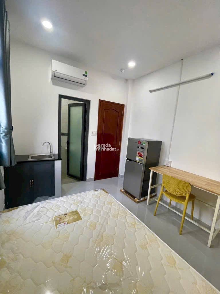 14P CHDV- DÒNG TIỀN 80tr/TH- HẺM XE HƠI - LÔ GÓC NGANG HƠN 6M