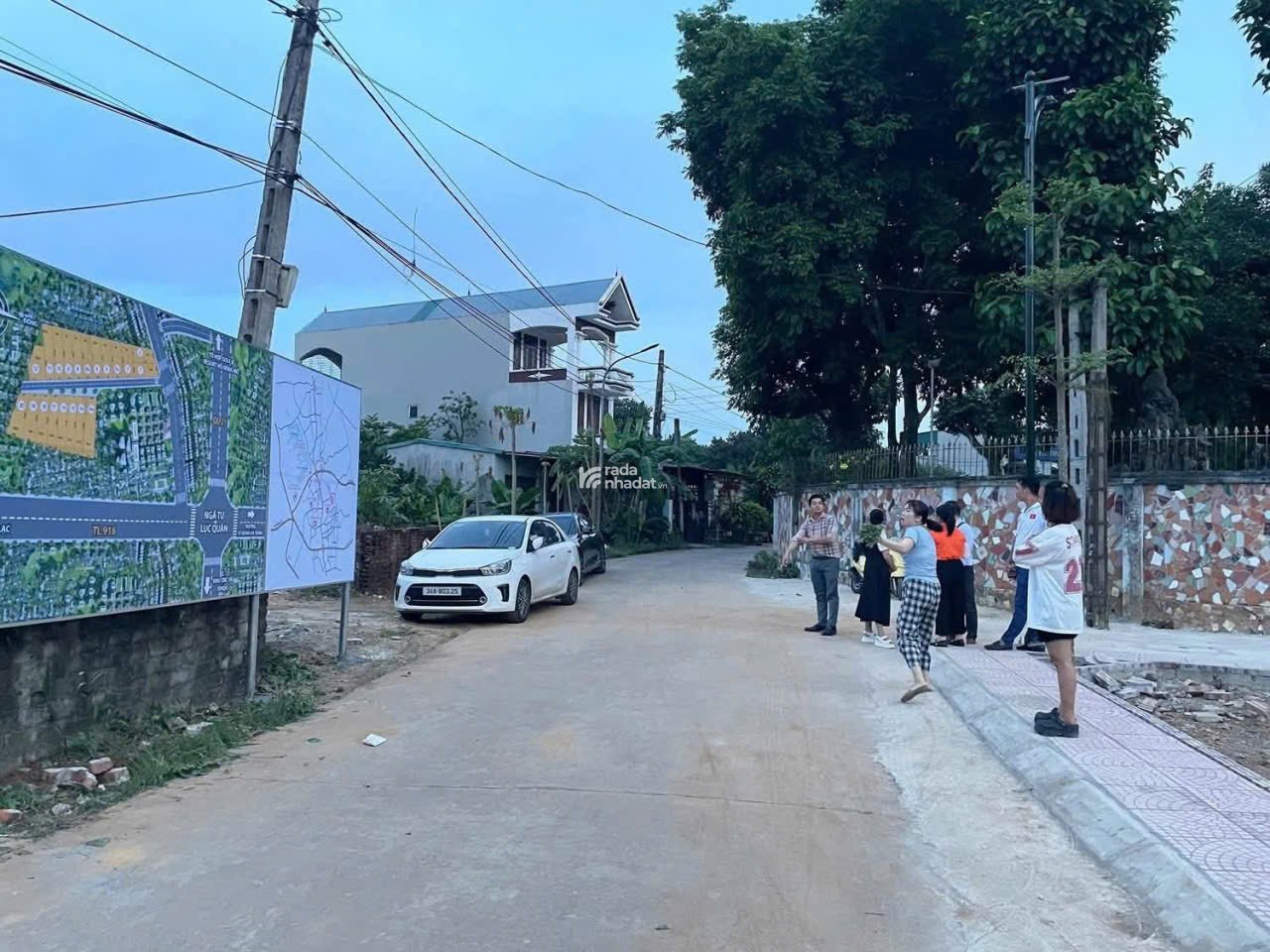 Bán lô đất La Gián 100m2,  cách Ngã tư Lục Quân chỉ 100m,  giá 3,6 tỷ