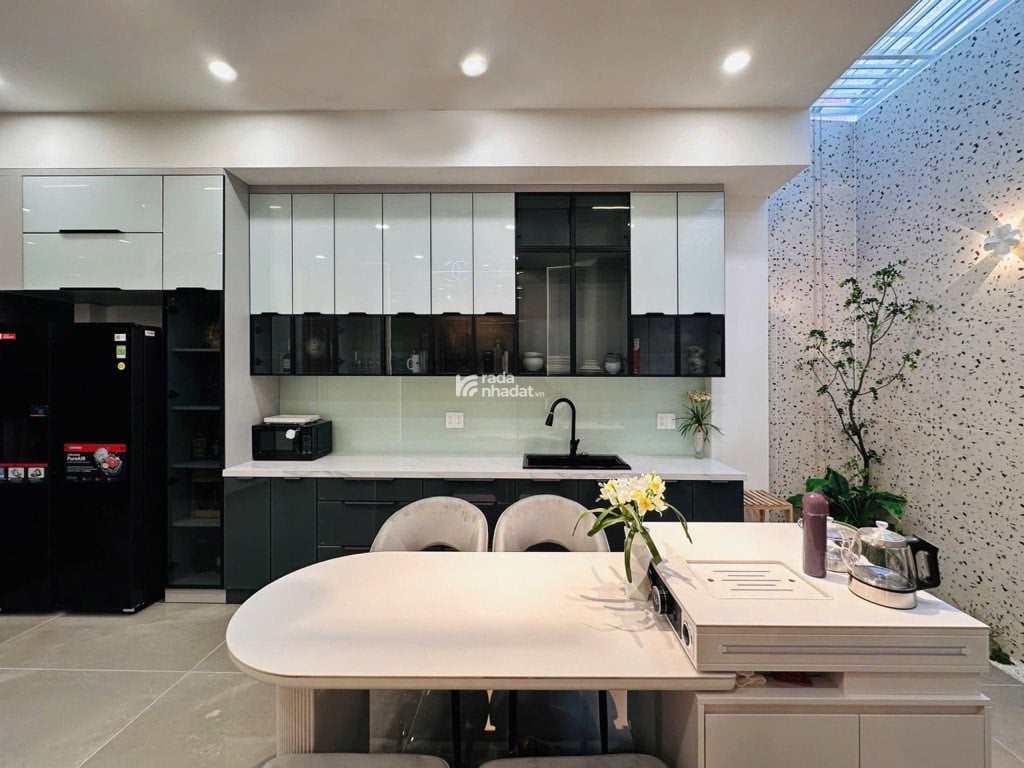 MẶT TIỀN ĐƯỜNG 14M - TRUNG TÂM QUẬN 7 - NHÀ MỚI FULL NỘI THẤT - CÓ THANG MÁY