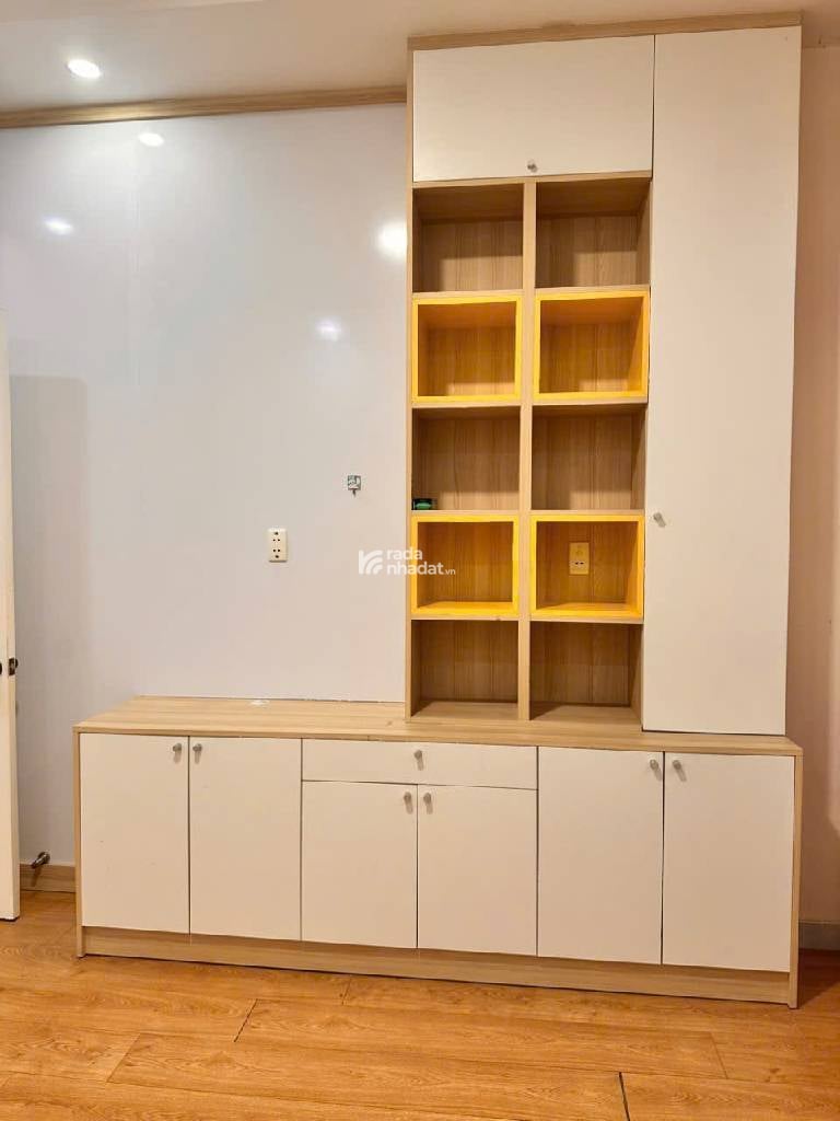 SIÊU PHẨM PHÚ NHUẬN 5 TẦNG - 43M2 - HẺM Ô TÔ - NHÀ MỚI DỌN VÀO Ở NGAY . 