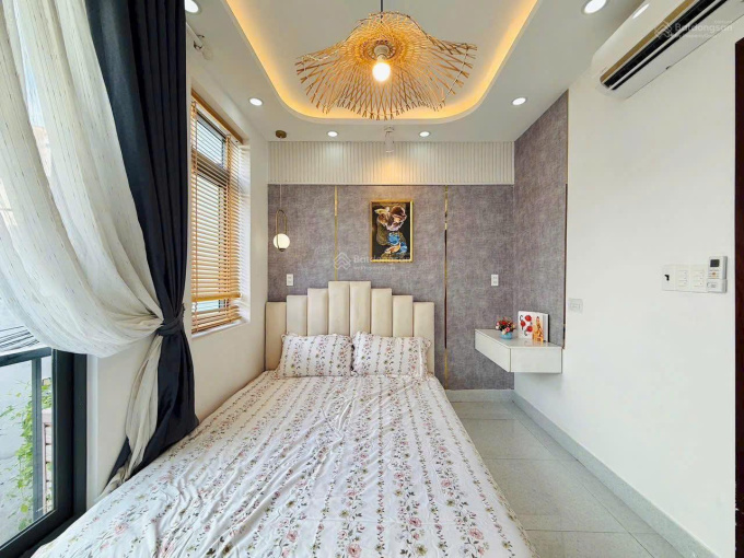Bán nhà sổ riêng gần sân bay giá siêu đẹp, đường Cửu Long, Phường 2, Tân Bình SHR
