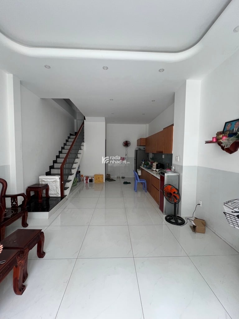 BÁN NHÀ NGUYỄN SƠN -TÂN PHÚ HẺM XE TẢI THÔNG DIỆN TÍCH ( 50m2 , 3 tầng ) NHÀ ĐẸPGiá 7.3 tỷ