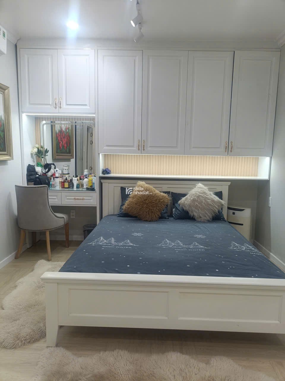 Biệt thự sân vườngara đẳng cấp hẻm 10m Nơ Trang Long 198m2 ngang 9m gần chợ chỉ 32 tỷ  
