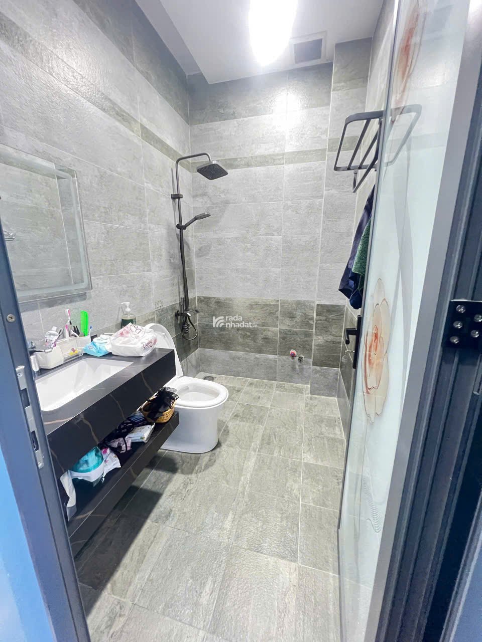  CHỦ CẦN TIỀN BÁN GẤP NHÀ LẦU ĐẸP Q12  GIÁ CHỈ 4.1 TỶ 