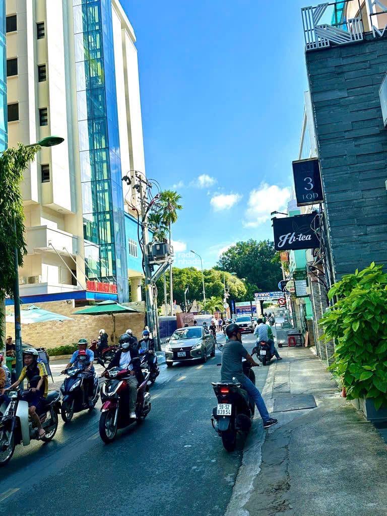 [PHÚ NHUẬN] MẶT TIỀN TRƯƠNG QUỐC DUNG - TÒA NHÀ 8 TẦNG - GẦN 120M2 - 35T