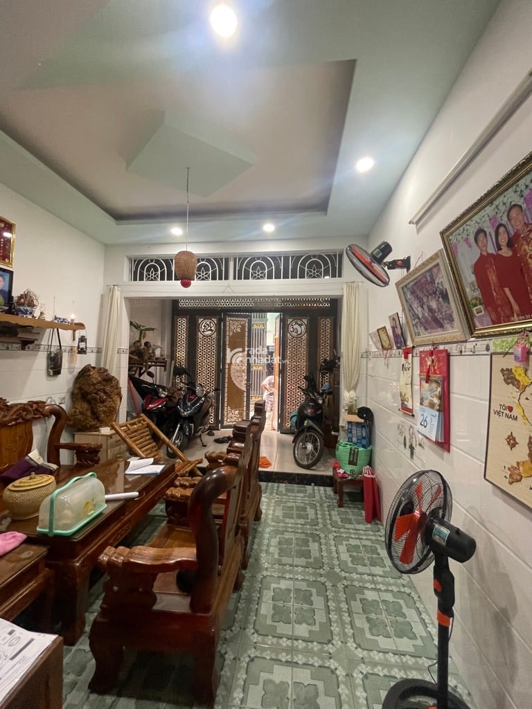 NHÀ 3 TẦNG DÙNG ĐIỆN 0 ĐỒNG - 40M2 - HXH - GẦN CV LÀNG HOA GÒ VẤP - 4.65 TỶ