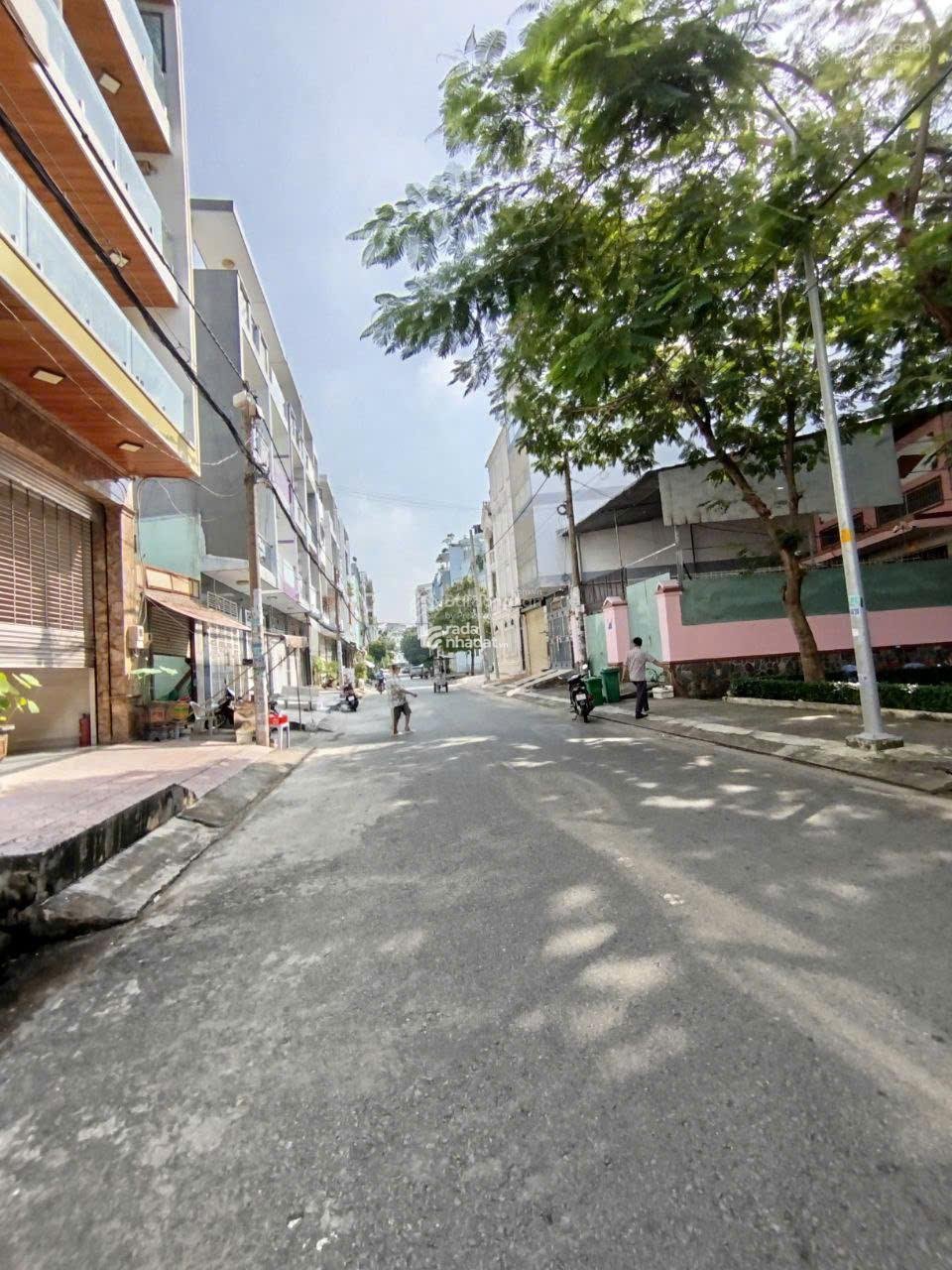 BÁN NHÀ MỚI ĐẸP 4 TẦNG - DT LÝ TƯỞNG (4X23) CHỈ 14,2 TỶ 